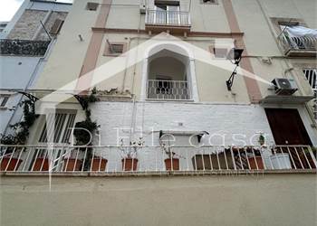 Appartamento di 3 vani + acc.ri