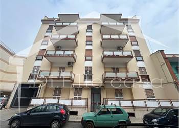 Appartamento di 3 vani + acc.ri